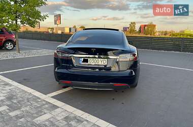 Лифтбек Tesla Model S 2013 в 