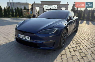 Лифтбек Tesla Model S 2022 в 
