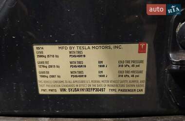 Ліфтбек Tesla Model S 2014 в 