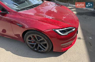 Лифтбек Tesla Model S 2023 в 