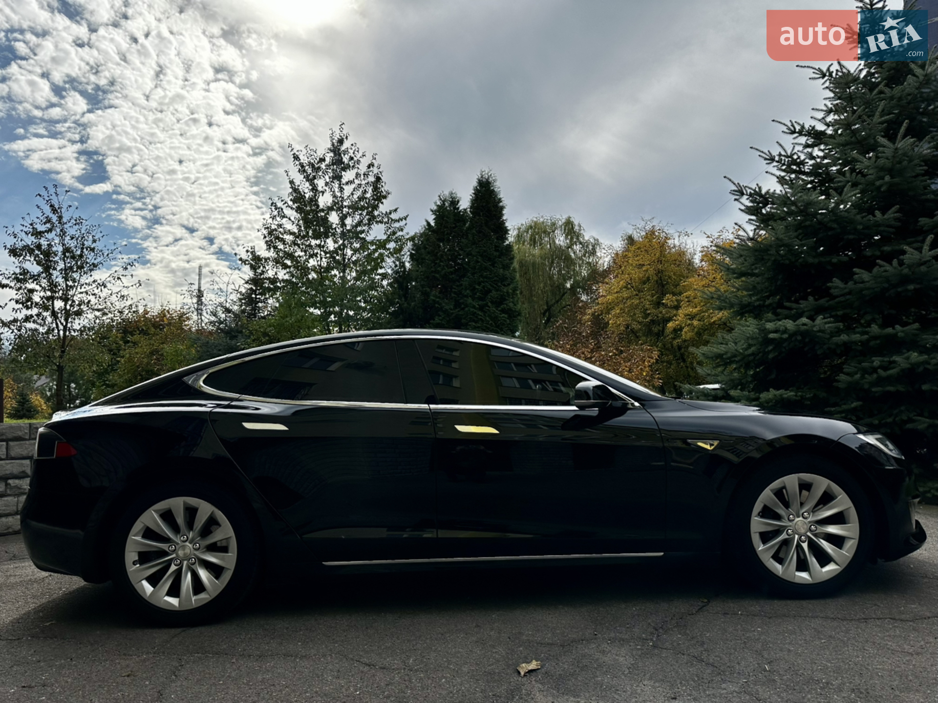 2016 Tesla Model S - мініатюра 17