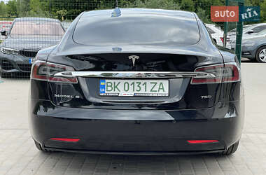 Лифтбек Tesla Model S 2018 в 