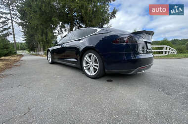 Ліфтбек Tesla Model S 2013 в 