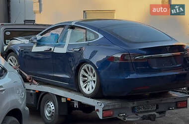 Ліфтбек Tesla Model S 2018 в Одесі