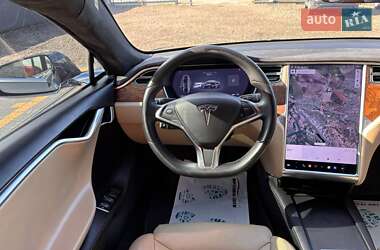 Ліфтбек Tesla Model S 2017 в 