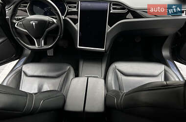 Лифтбек Tesla Model S 2016 в 