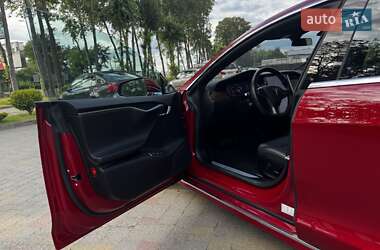 Ліфтбек Tesla Model S 2019 в 