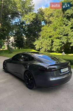 Лифтбек Tesla Model S 2018 в 