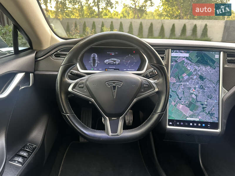 Лифтбек Tesla Model S 2013 в Кропивницком