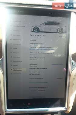 Лифтбек Tesla Model S 2017 в 