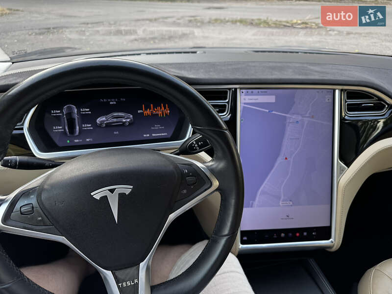 Лифтбек Tesla Model S 2014 в Днепре фото 11 Лифтбек Tesla Model S 2014 в Днепре