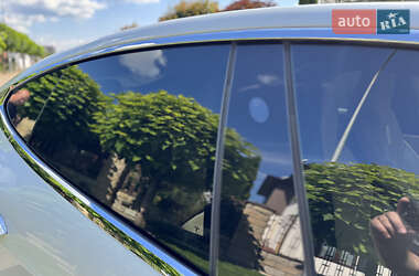Лифтбек Tesla Model S 2016 в 