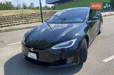 Ліфтбек Tesla Model S 2016 в 