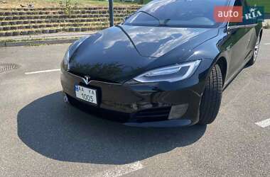 Ліфтбек Tesla Model S 2016 в 