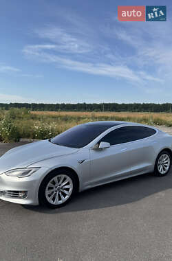 Лифтбек Tesla Model S 2018 в 