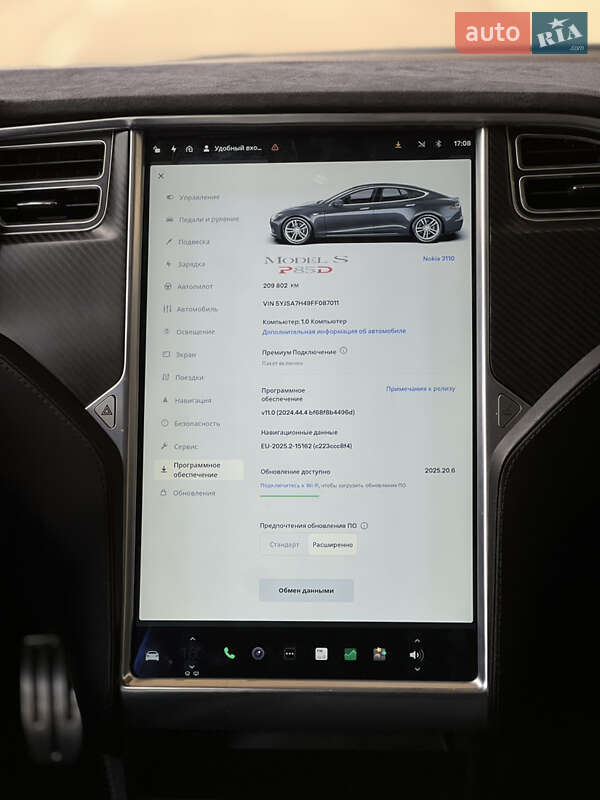 Ліфтбек Tesla Model S 2015 в Києві