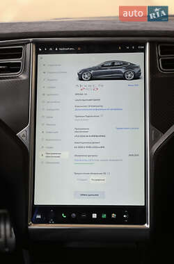 Лифтбек Tesla Model S 2016 в 