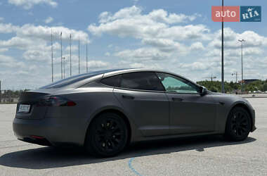 Ліфтбек Tesla Model S 2018 в 