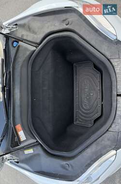 Лифтбек Tesla Model S 2016 в 