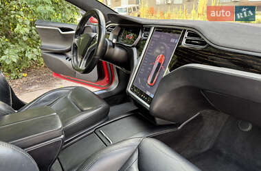 Ліфтбек Tesla Model S 2017 в 