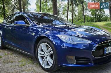 Ліфтбек Tesla Model S 2016 в 