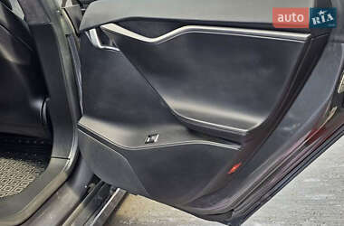 Лифтбек Tesla Model S 2018 в 