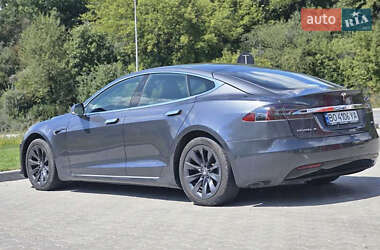 Лифтбек Tesla Model S 2018 в 