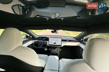 Лифтбек Tesla Model S 2022 в 