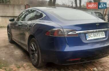Лифтбек Tesla Model S 2020 в 