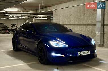 Лифтбек Tesla Model S 2022 в 