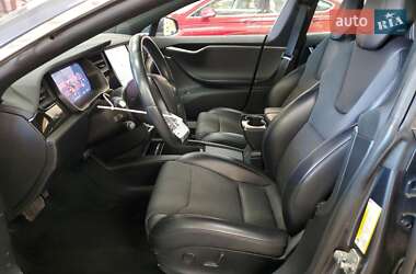 Ліфтбек Tesla Model S 2018 в 