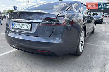Ліфтбек Tesla Model S 2017 в 
