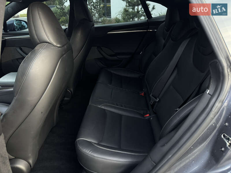 Ліфтбек Tesla Model S 2021 в Луцьку