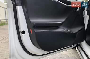 Лифтбек Tesla Model S 2016 в 