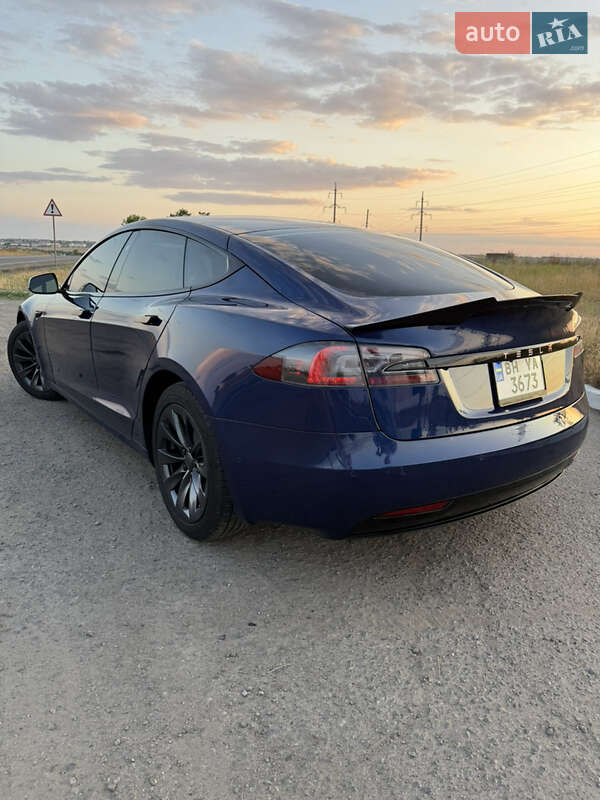 Лифтбек Tesla Model S 2018 в Одессе