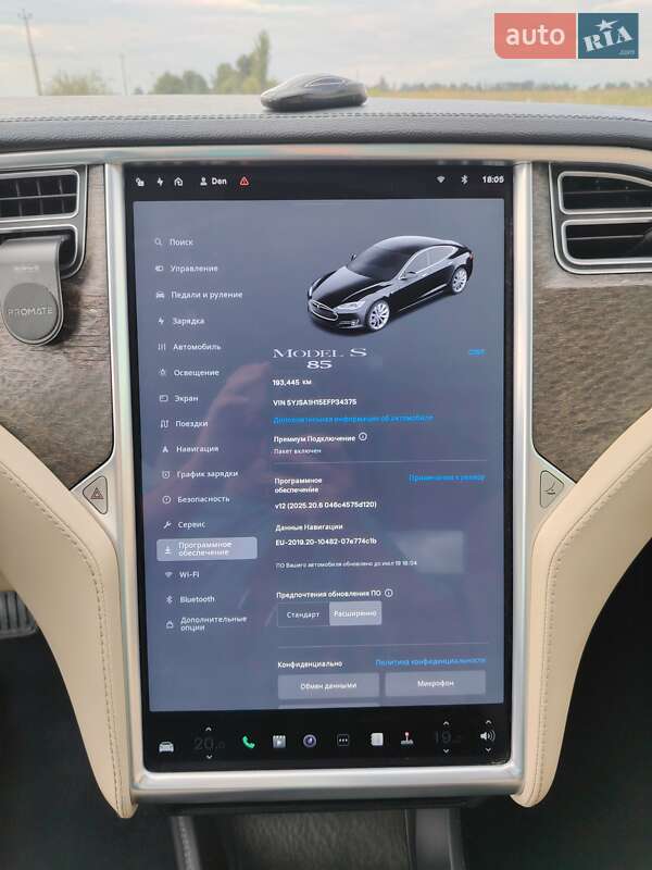 Ліфтбек Tesla Model S 2014 в Києві