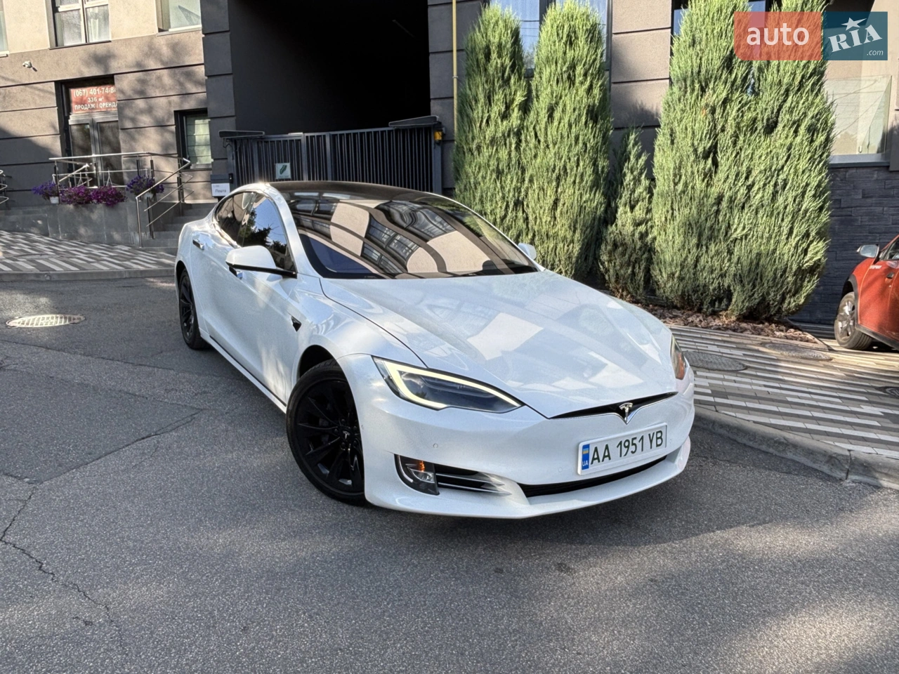 2016 Tesla Model S - мініатюра 17