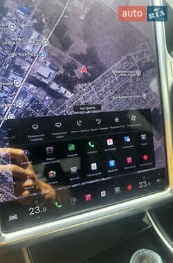 Лифтбек Tesla Model S 2018 в 