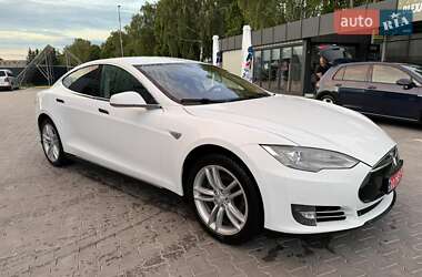 Ліфтбек Tesla Model S 2014 в 