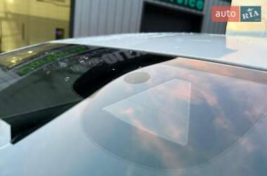 Ліфтбек Tesla Model S 2014 в 