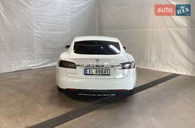 Ліфтбек Tesla Model S 2014 в 