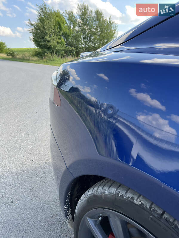 Лифтбек Tesla Model S 2016 в Тернополе