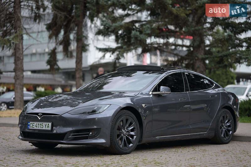 Лифтбек Tesla Model S 2018 в Черновцах фото 8 Лифтбек Tesla Model S 2018 в Черновцах