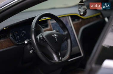 Лифтбек Tesla Model S 2018 в Черновцах фото 13 Лифтбек Tesla Model S 2018 в Черновцах