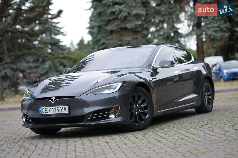 Лифтбек Tesla Model S 2018 в Черновцах фото 18 Лифтбек Tesla Model S 2018 в Черновцах