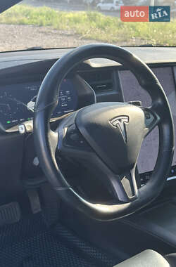 Лифтбек Tesla Model S 2018 в 