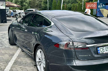 Лифтбек Tesla Model S 2015 в 