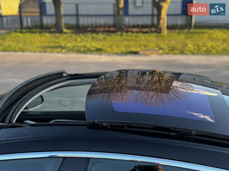 Ліфтбек Tesla Model S 2014 в Сарнах фото 38 Ліфтбек Tesla Model S 2014 в Сарнах