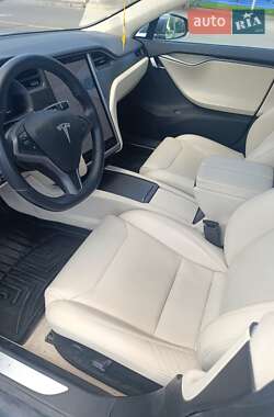 Лифтбек Tesla Model S 2018 в 
