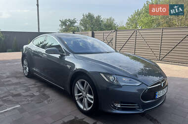 Ліфтбек Tesla Model S 2013 в Тернополі